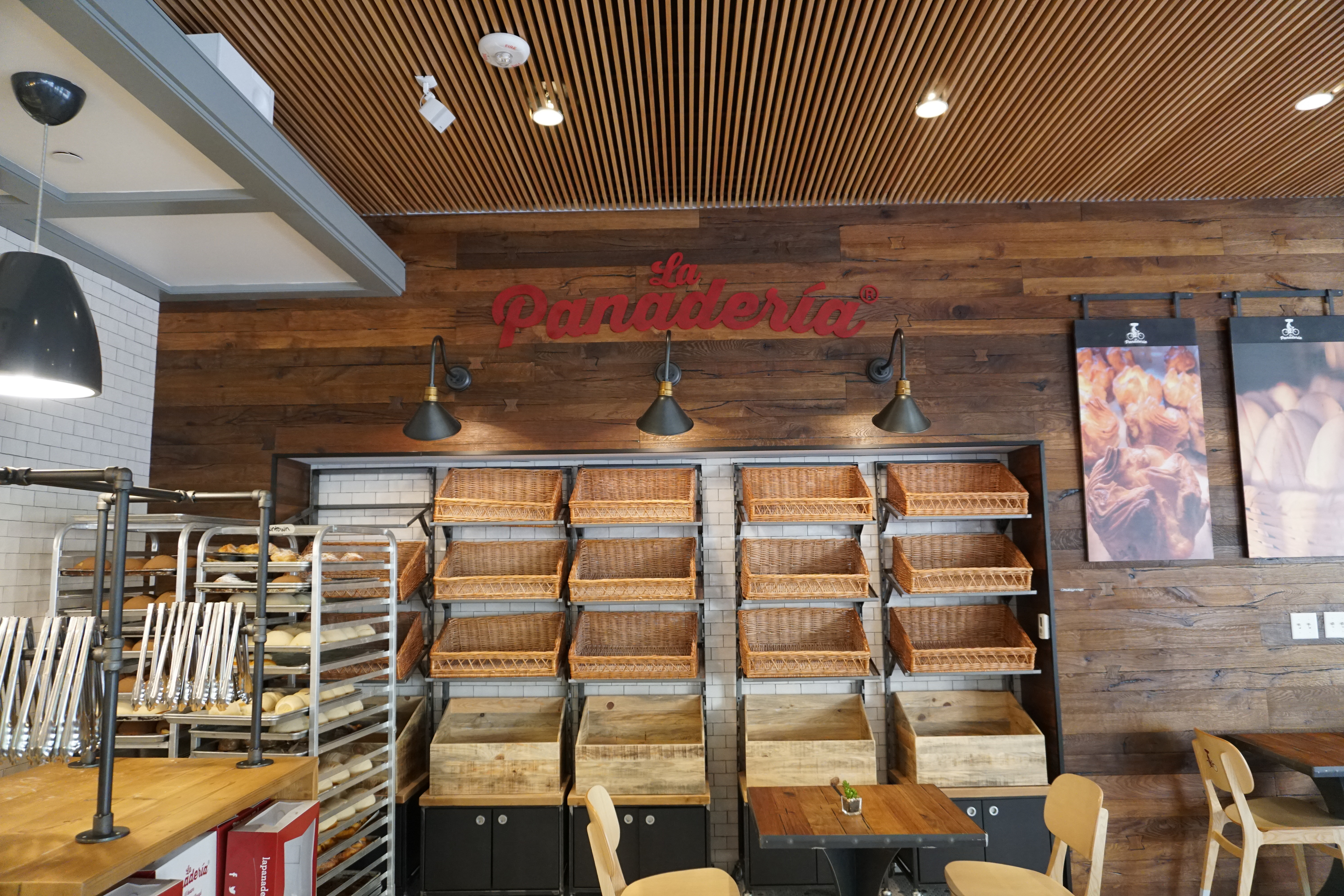 La Panaderia Interior