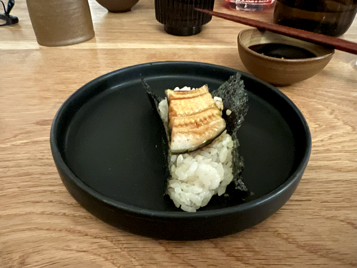 eel hand roll