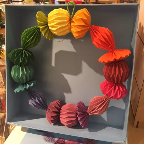 SAMA_wreath