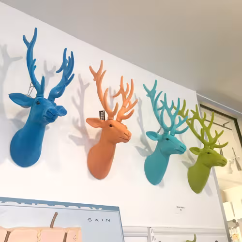 FelizModern_reindeer